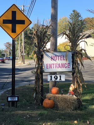 thumbnail: Property entrance