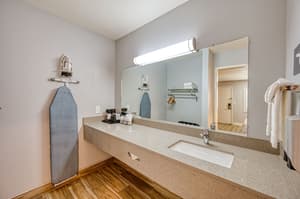 thumbnail: Bathroom