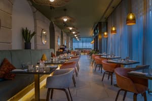 thumbnail: Restaurant