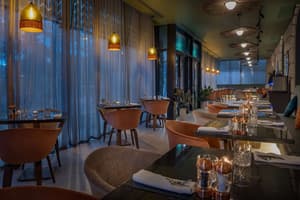 thumbnail: Restaurant
