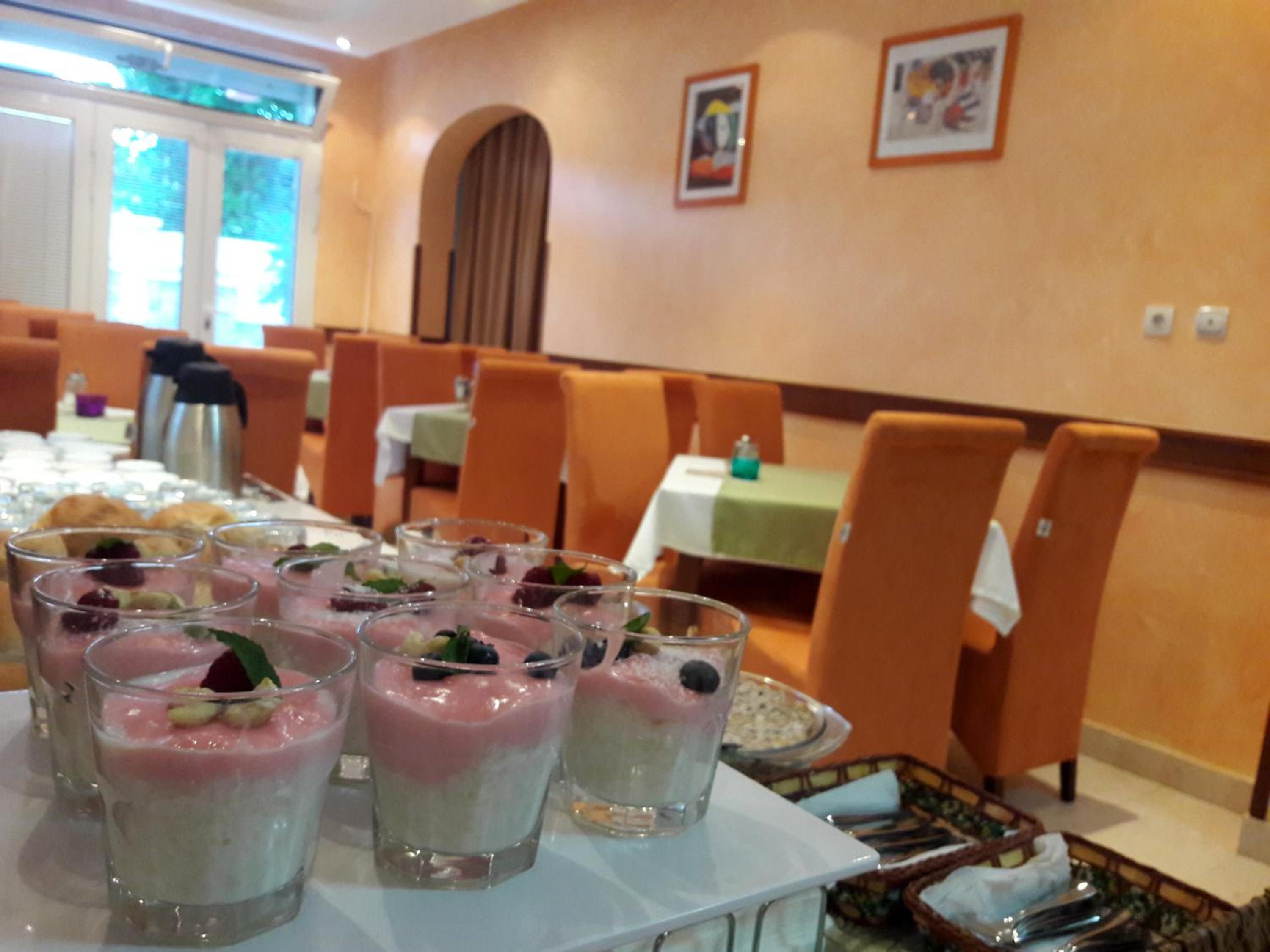 Restaurant-cafeteria