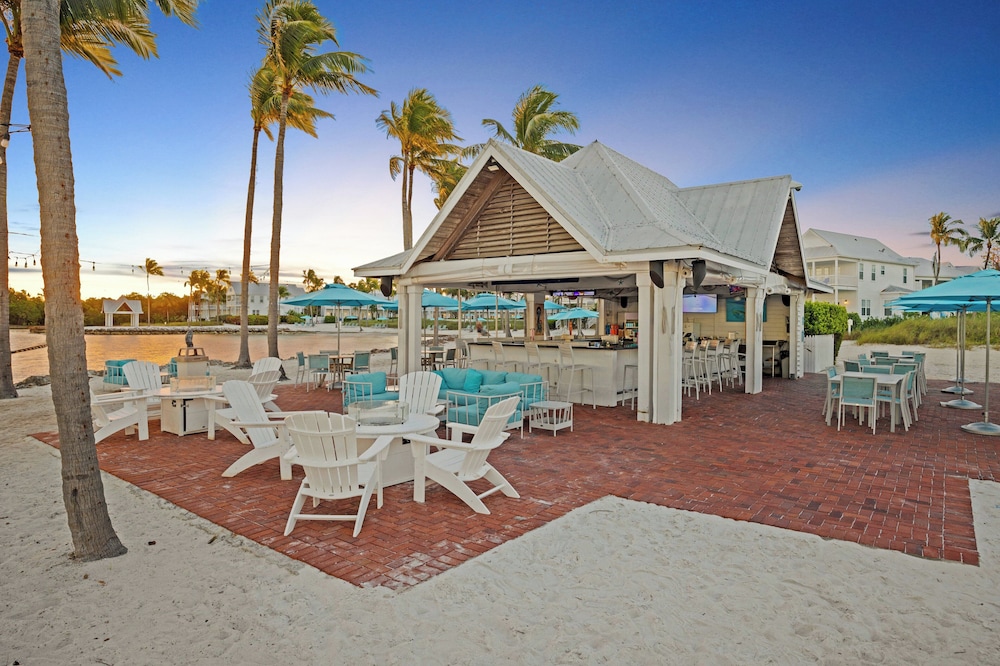 Beach bar
