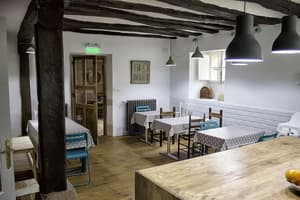 thumbnail: Breakfast area