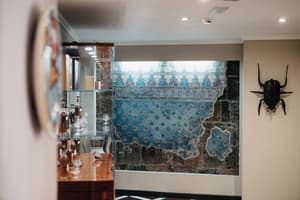 thumbnail: Bar (on property)