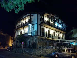 thumbnail: Exterior