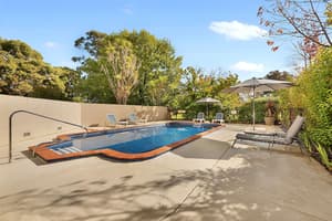 thumbnail: Outdoor pool