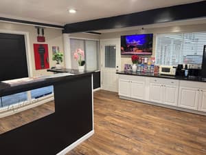 thumbnail: Reception