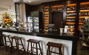 thumbnail: Bar (on property)