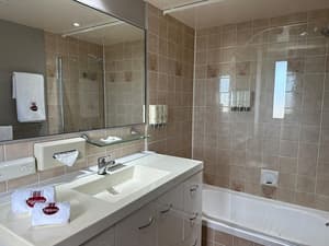 thumbnail: Bathroom