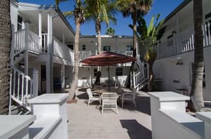 thumbnail: Front of property