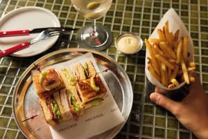 thumbnail: Restaurant