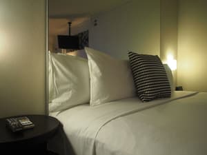 thumbnail: Room amenity