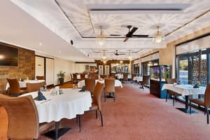 thumbnail: Dining