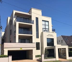 thumbnail: Front of property