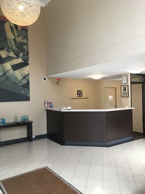 thumbnail: Interior entrance