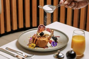 thumbnail: Restaurant