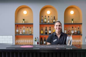 thumbnail: Bar (on property)