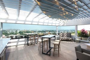 thumbnail: Bar (on property)
