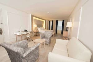 thumbnail: Living area