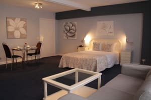thumbnail: Living area