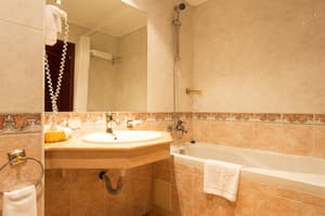 thumbnail: Bathroom