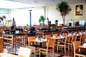 thumbnail: Restaurant
