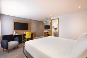 thumbnail: Room