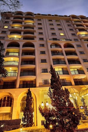thumbnail: Exterior