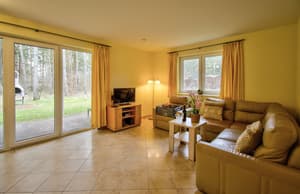 thumbnail: Living area