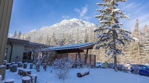 thumbnail: Exterior