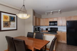 thumbnail: In-room dining