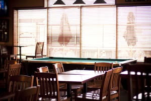 thumbnail: Bar (on property)