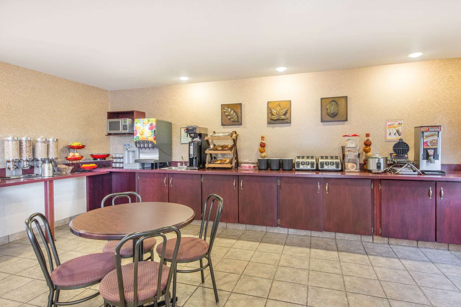 Restaurant-cafeteria