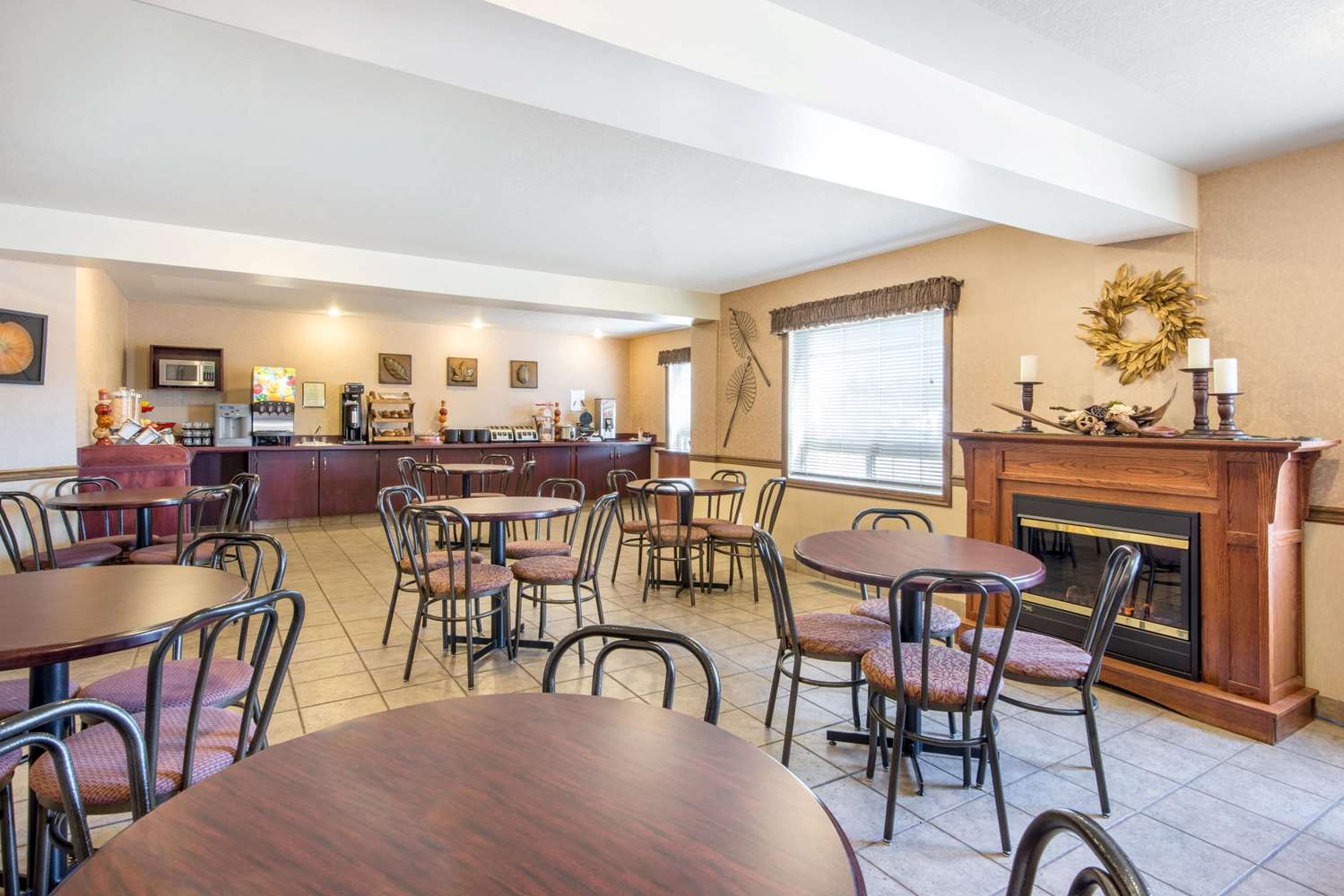 Restaurant-cafeteria