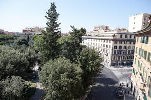 thumbnail: General view