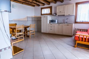 thumbnail: Living area