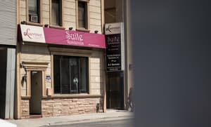 thumbnail: Property entrance