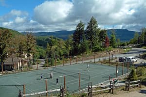 thumbnail: Tennis court