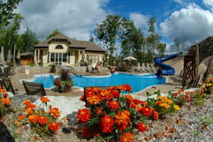 thumbnail: Exterior