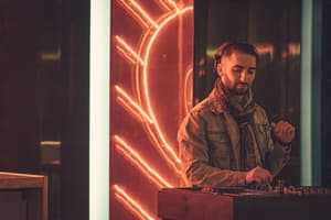 thumbnail: Bar (on property)