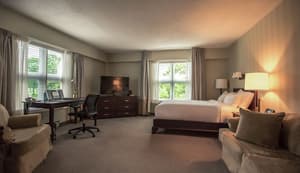 thumbnail: Executive lounge