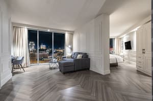 thumbnail: Living area