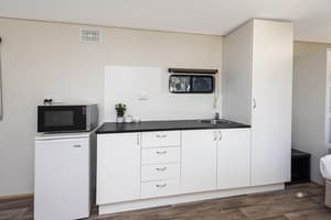 thumbnail: Private kitchenette