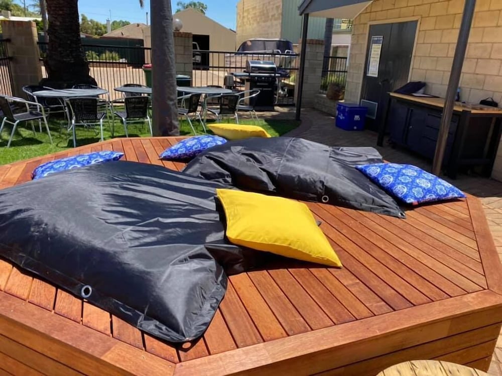Sundeck