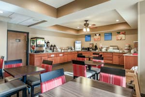 thumbnail: Breakfast area