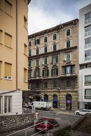 thumbnail: General view