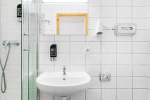 thumbnail: Bathroom