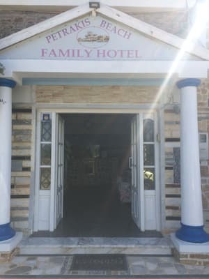 thumbnail: Front of property