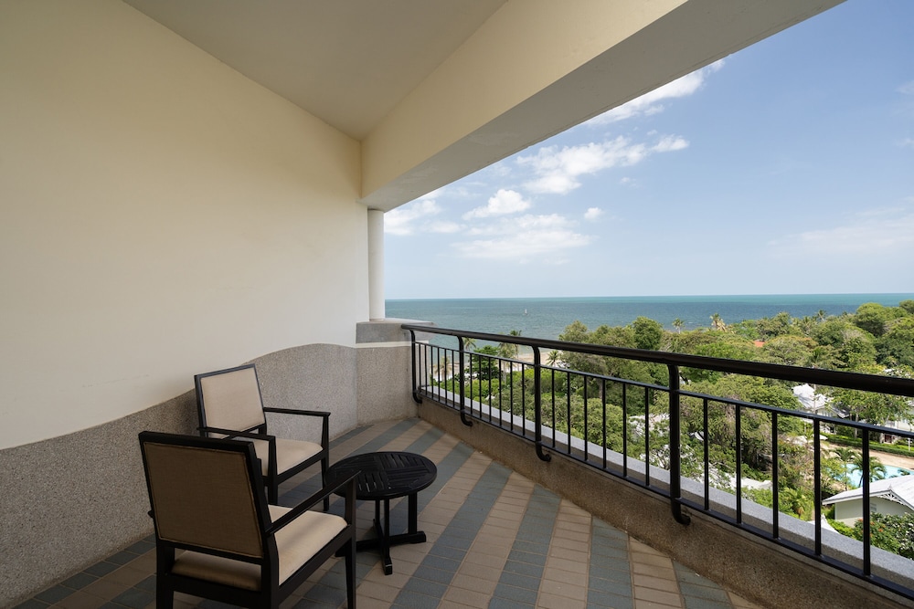 Beach/ocean view
