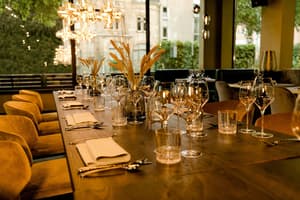 thumbnail: Restaurant